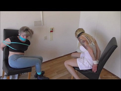 ❤️ Beroende / bunden och munkavle / jungfru i nöd ️ Porno fb at us ❌